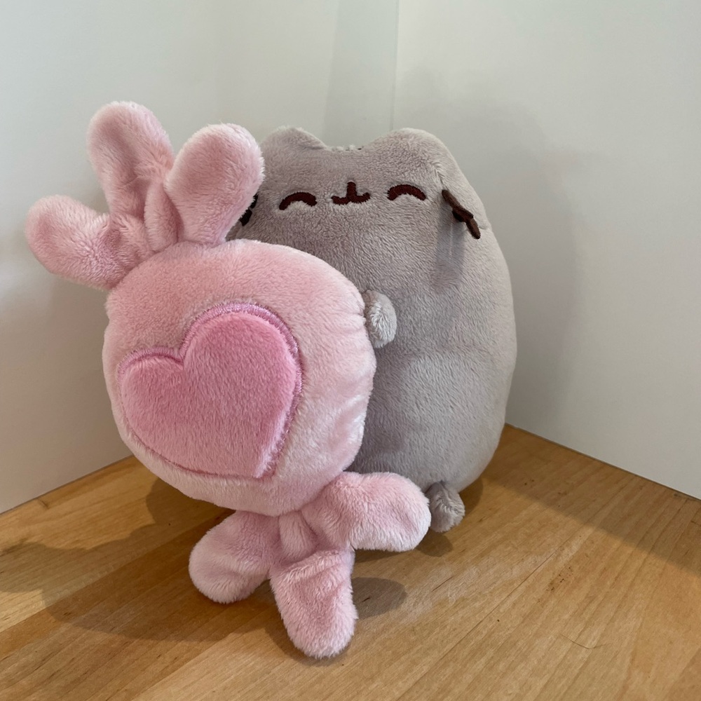 Gund pusheen valentines candy plush 5 inch